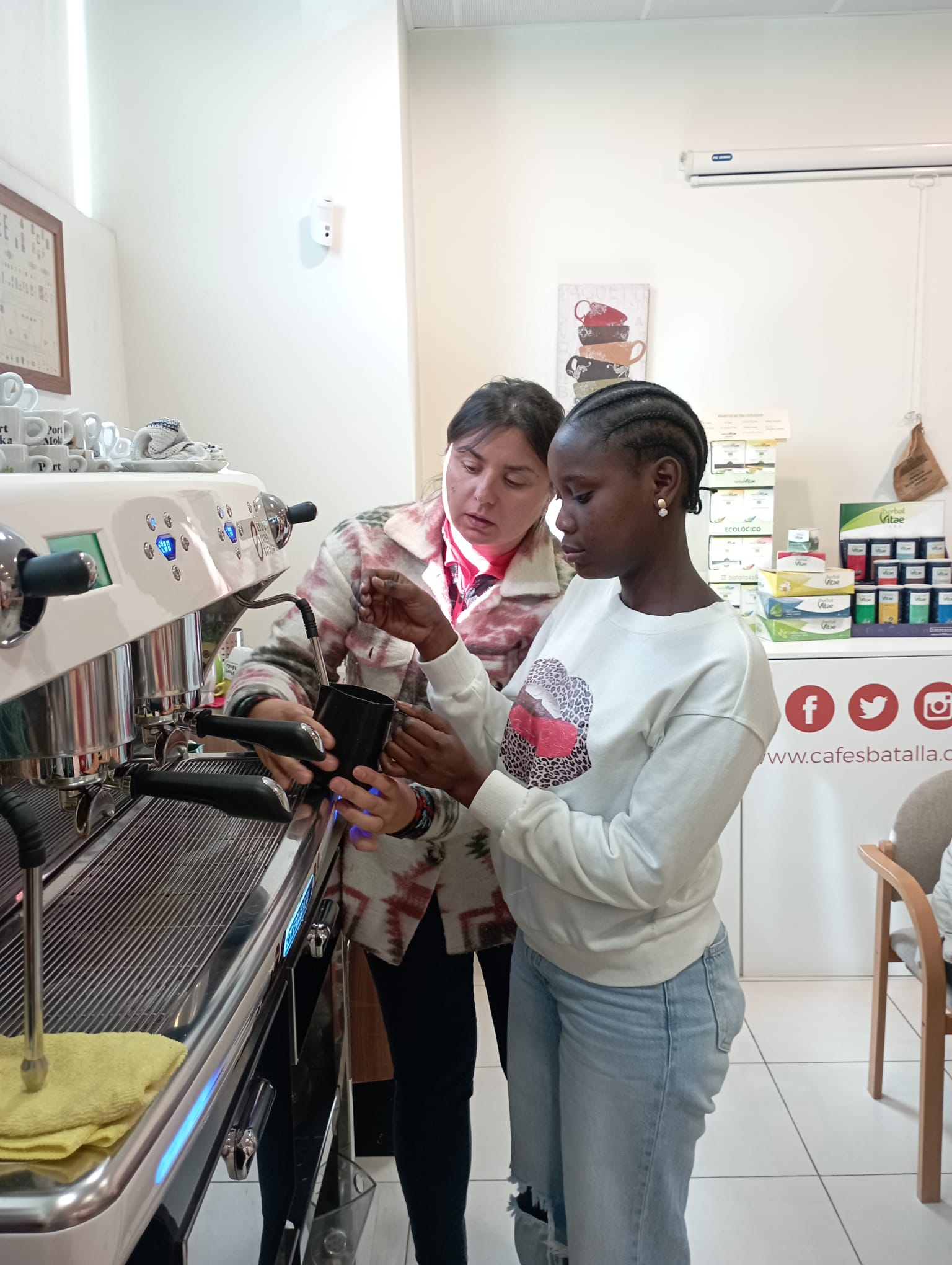 Visita i formació d'alumnes del SOC de Lleida a Cafés Batalla